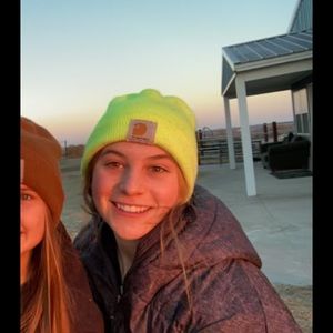 Meet your Posher, Brooke